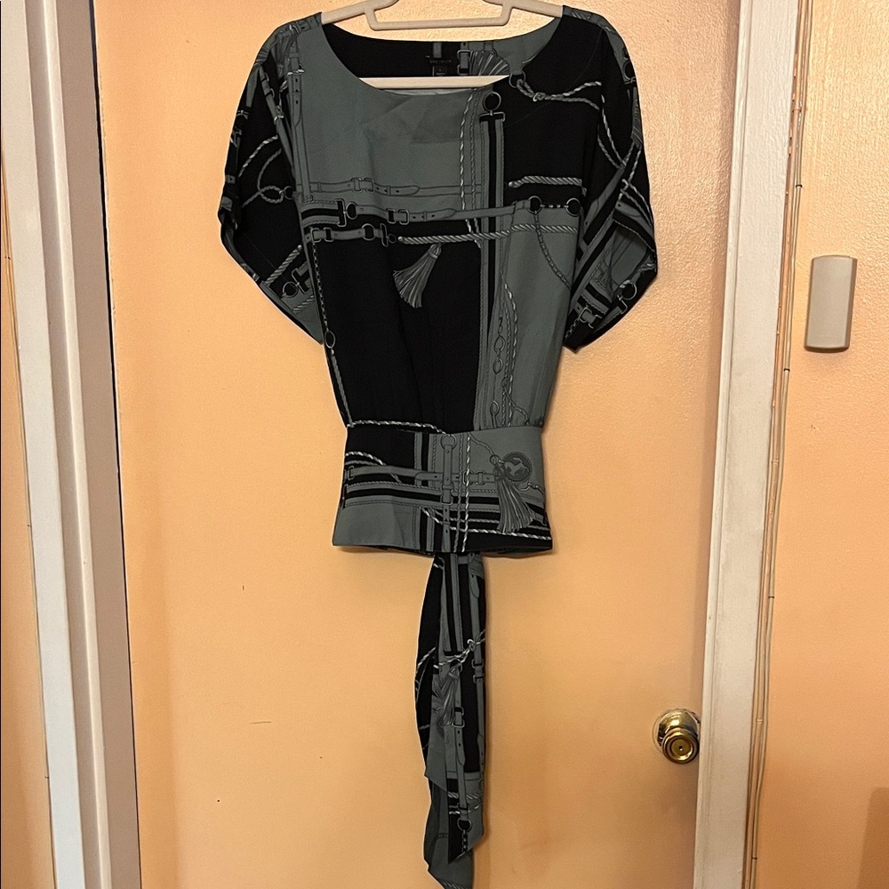 Ann Taylor Black and Green Patterned Blouse